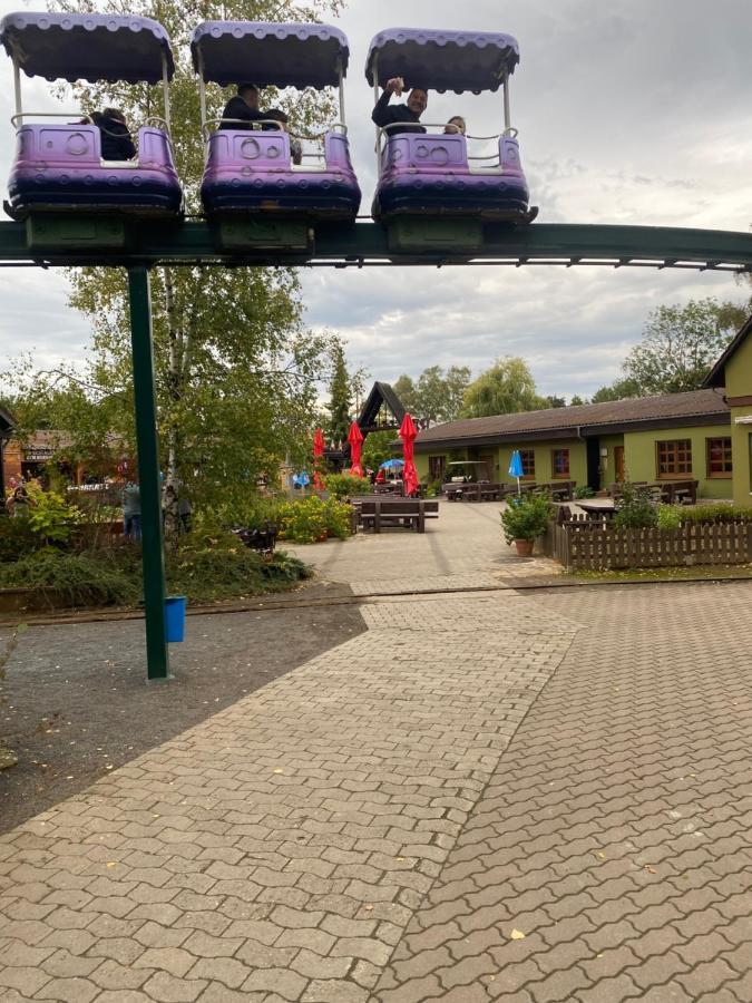 Fewo Im Reit- Und Ponyparadies Roos Halle  Bagian luar foto